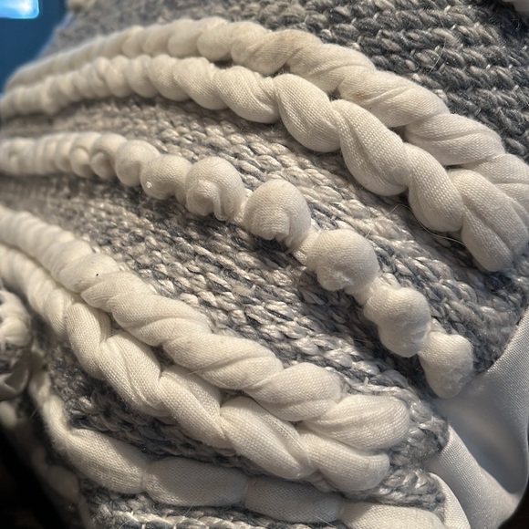 Throw Pillows - Picture 7 of 8